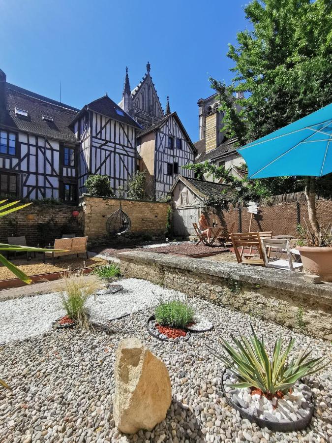 Le Papillon De La Cathedrale - Calme - Jardin - Wifi Daire Troyes Dış mekan fotoğraf